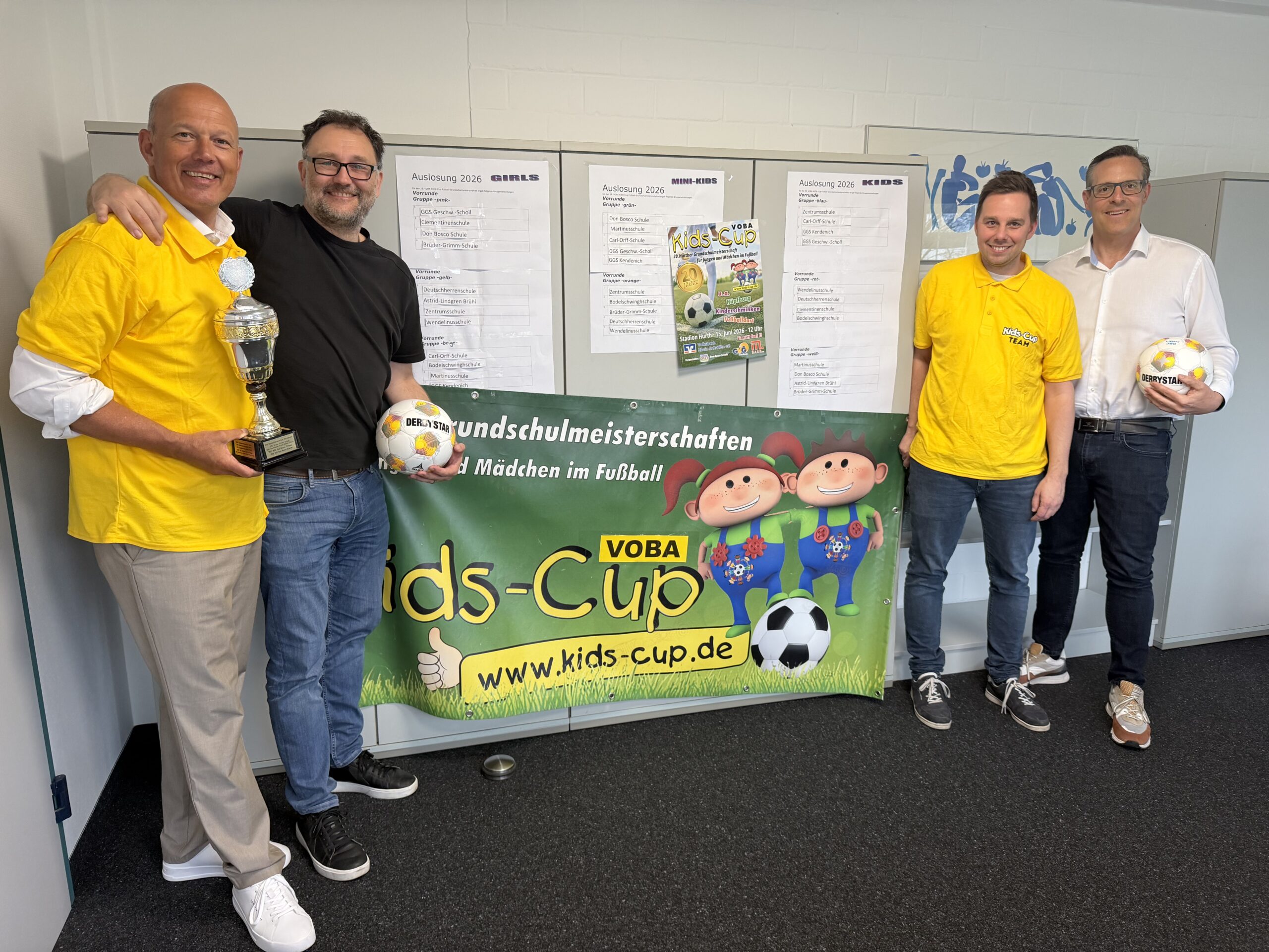 Frank Rock - Turnierleiter, Guido Scheufgen - SSV Hürth, Rene Müller - Don-Bosco-Schule, Jens Menzel - Sportdezernent